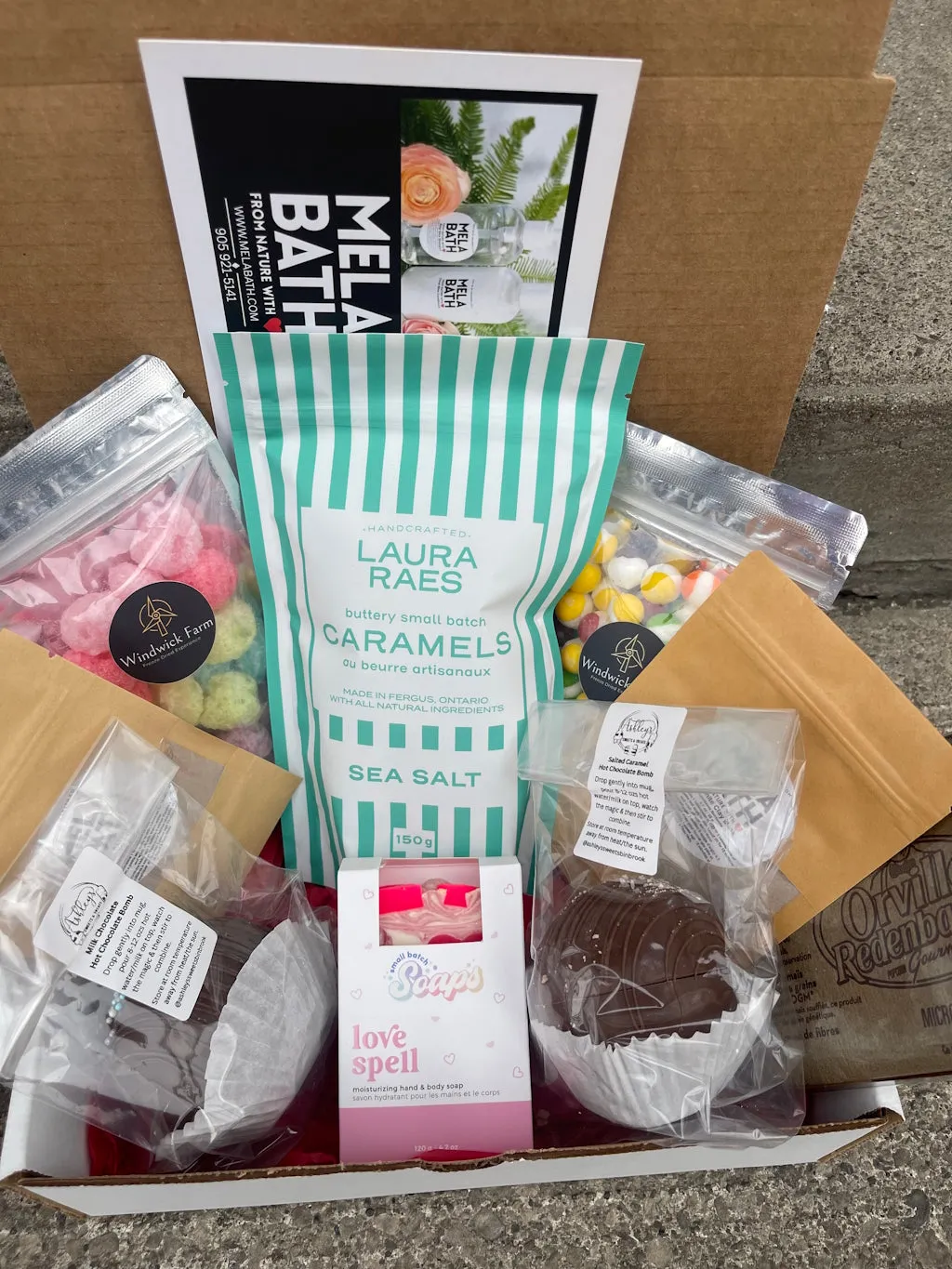 Snacks and Relax Box