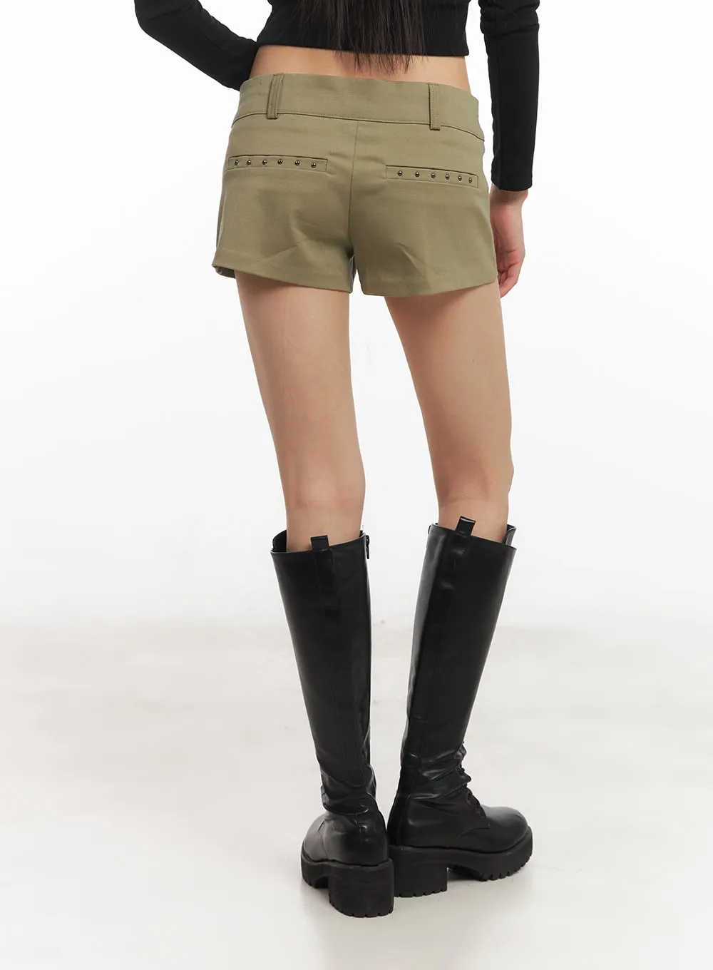Studded Low Rise Shorts CA523
