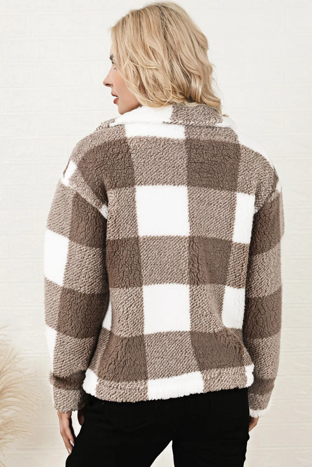 Women's Classic Plaid Drop Shoulder Jacket with Collared Neck